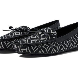 Michael Kors Size 7M Black and Cream Foulard Juliette Moccasins